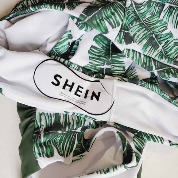 Shein Faux Wrap Deep V Swimsuit 2X NEW - Picture 7 of 9